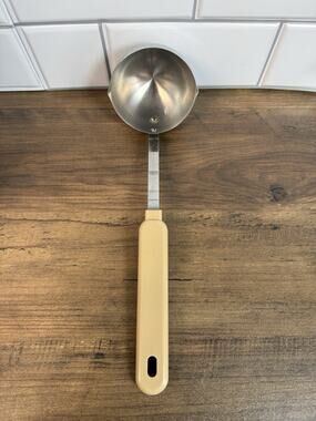 Vintage Robinson Stainless Steel Soup Ladle Almond Plastic Handle USA